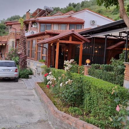 Salillari Guest House Berat Exterior foto
