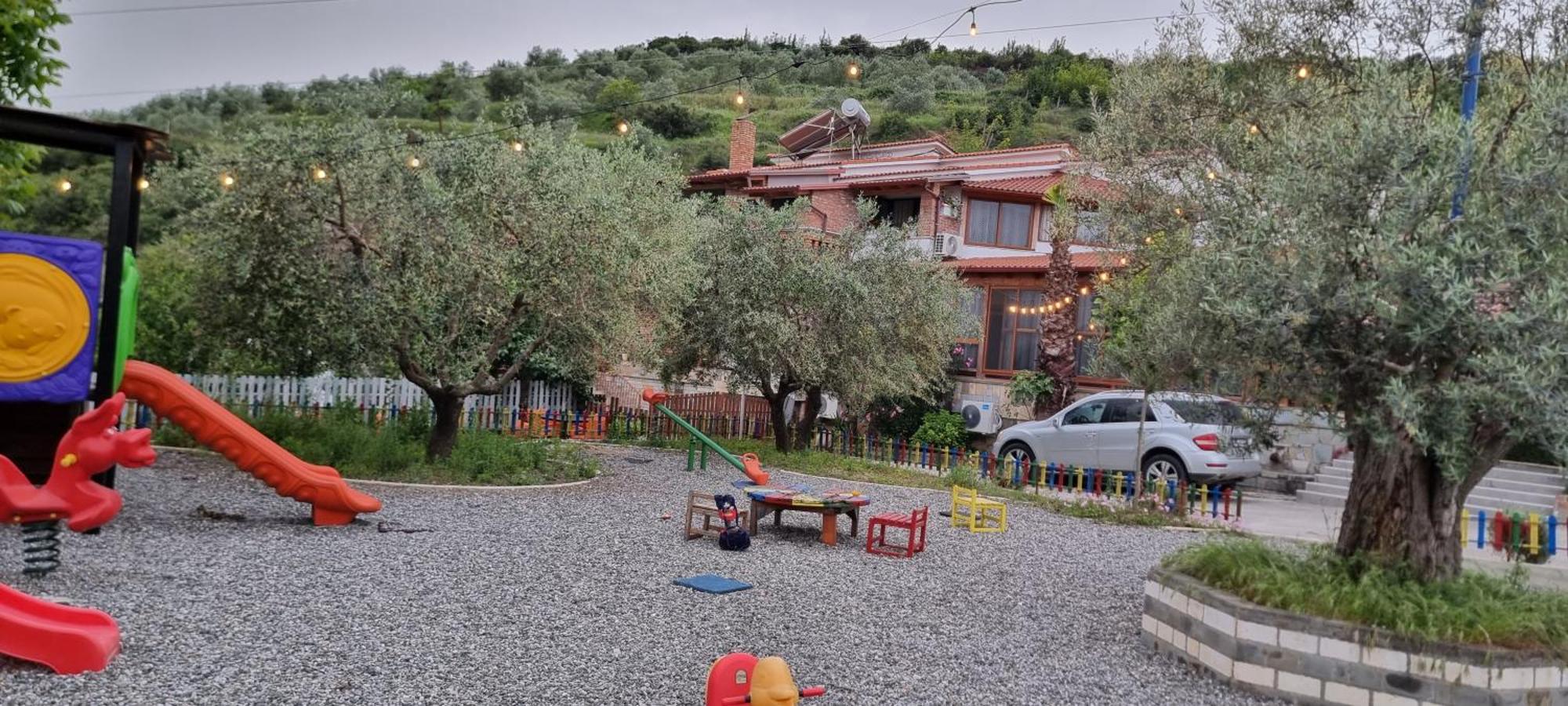 Salillari Guest House Berat Exterior foto